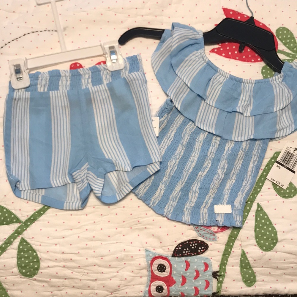 7 for all mankind 2 piece set! Size 24 months!